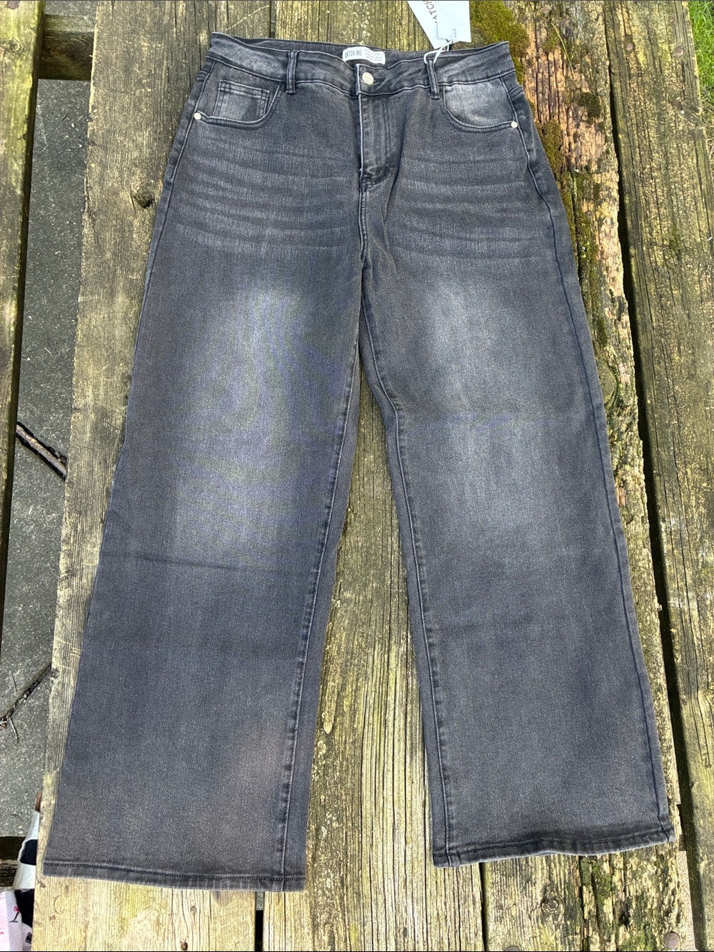 NWT! Relaxed Ultra Wide-Leg Jeans in Faded Charcoal Gray